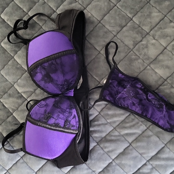 Purple and Black Lace Lingerie Set - Picture 1 of 3